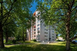 Über den Dächern der Blumenau · 2 Zimmer · 67 m² · Loggia · Fernblick · frei ab 01.11.