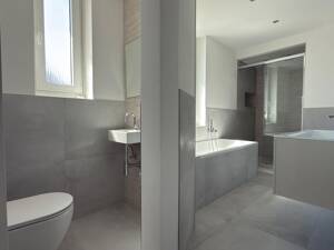 Exklusive 4,5 Zimmer Maisonette Wohnung mit Panoramaaussicht über Stuttgart – 70184 Stuttgart – Vorschaubild 9