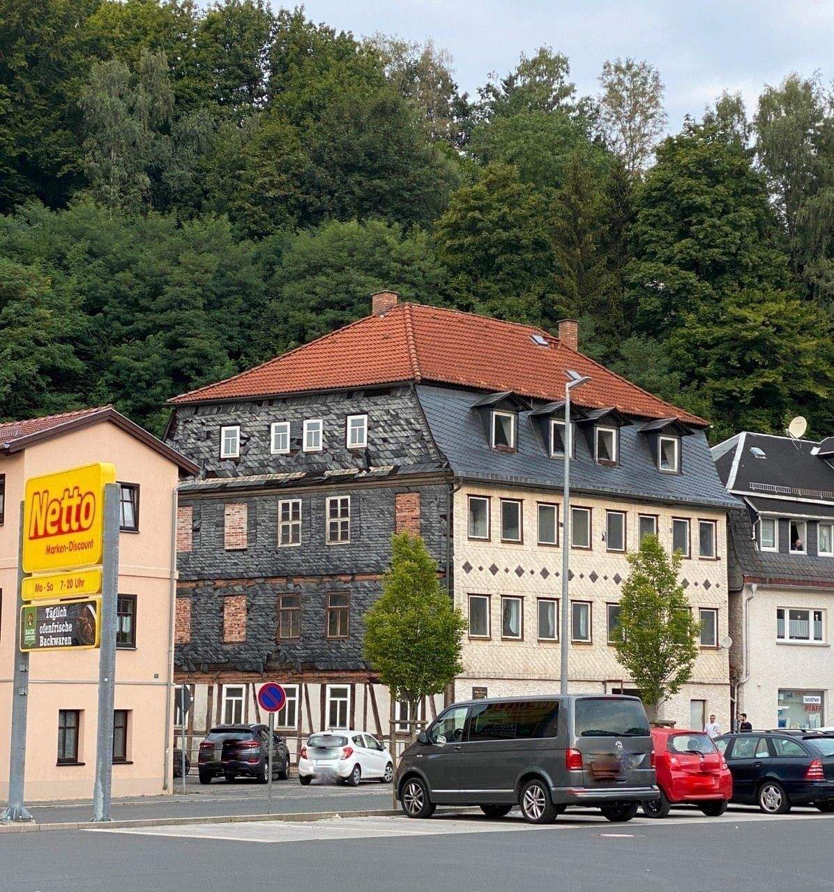 Interessante Lage - viel Potenzial Geburtshaus Oskar Dressel – Sonneberg – Bild 1 von 8