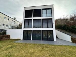 Flexibel wohnen und arbeiten: Bauhaus-EFH mit separater Einliegerwohnung in KA-Durlach