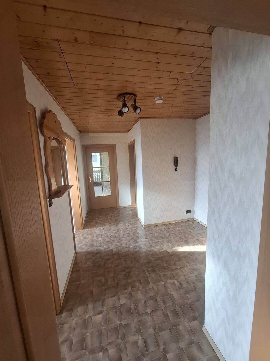 Zweifamilienhaus mit zusätzlicher Ausbaureserve im Obergeschoss (Rohbau) – Meitingen – Bild 1 von 9