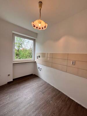 Wohnungspaket: WG-Konzept geeignete Wohnungen zu verkaufen! 3-ZKB mit Balkon – 81243 München – Vorschaubild 4