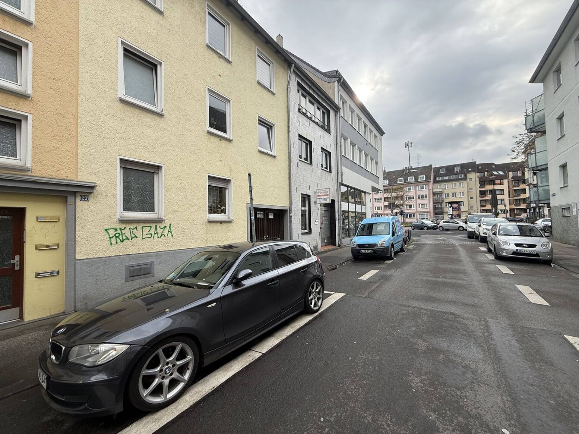 Etagenwohnung in 50733 Köln mit 67 m² kaufen