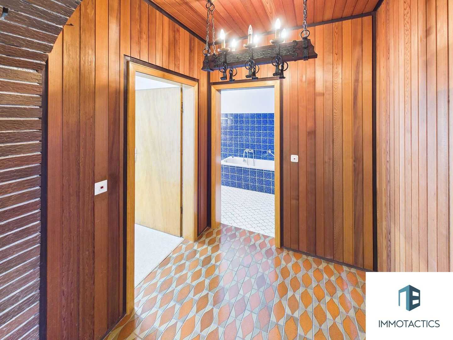 Einfamilienhaus vollunterkellert - mit Innenhof, Garten und viel Raum für eigene Ideen – Spabrücken – Vorschaubild 3