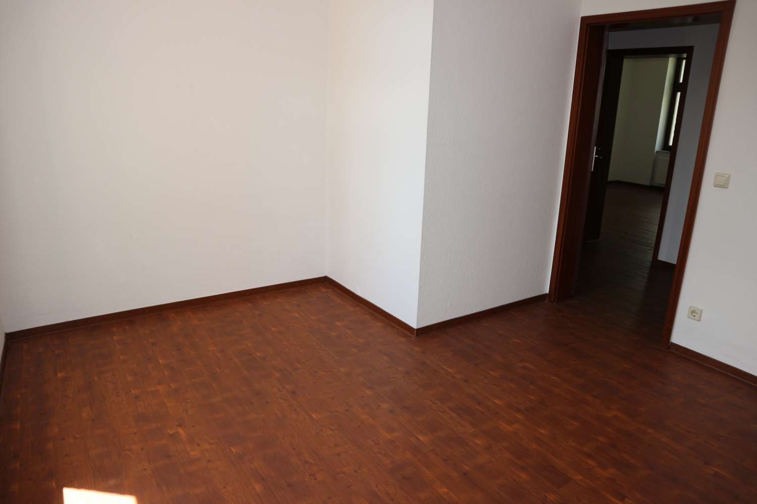 Moderne 3-Zi-Whg. mit EBK !!! im 1. OG in Schloß-Chemnitz – Chemnitz – Vorschaubild 5