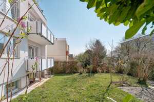 Modernes Familienhaus mit Panorama-Dachterrasse, Gartenidylle und Top-Lage im Stadtbezirk Mühlhausen – 70437 Stuttgart – Vorschaubild 9