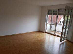 Sonnige 2-RW mit West-Balkon, Einbauküche und Parkett in Dresden Leutewitz / Briesnitz – 1157 Dresden – Vorschaubild 6