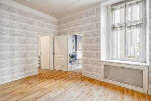 Elegante Altbauwohnung mit offener Designküche & modernem Interieur in ruhiger Hoflage – 14057 Berlin – Vorschaubild 6