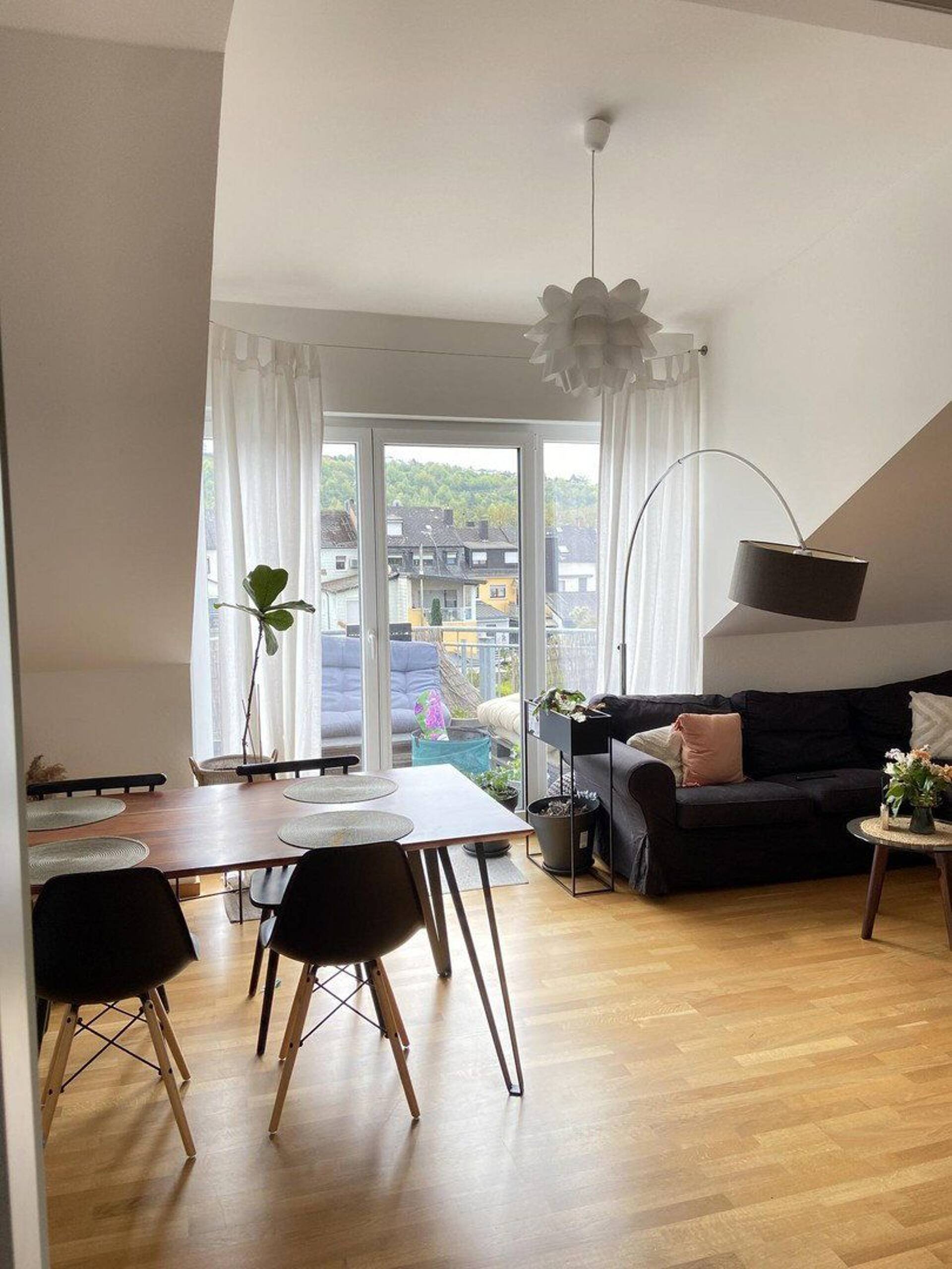 Mehrfamilienhaus in 54329 Konz mit 262 m² kaufen