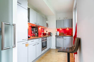 Moderne 3-Zimmerwohnung mit Fahrstuhl und TG-Stellplatz in Stadtparknähe zu erwerben! – 22303 Hamburg – Vorschaubild 4