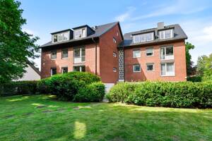 Wohnen am Alsterlauf - großzügige Dachgeschosswohnung mit Balkon und Garage – 22397 Hamburg – Vorschaubild 2