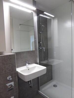 Top sanierte 1 ZKB Wohnung mit Balkon in Wiesbaden - Nordenstadt – 65205 Wiesbaden – Vorschaubild 8