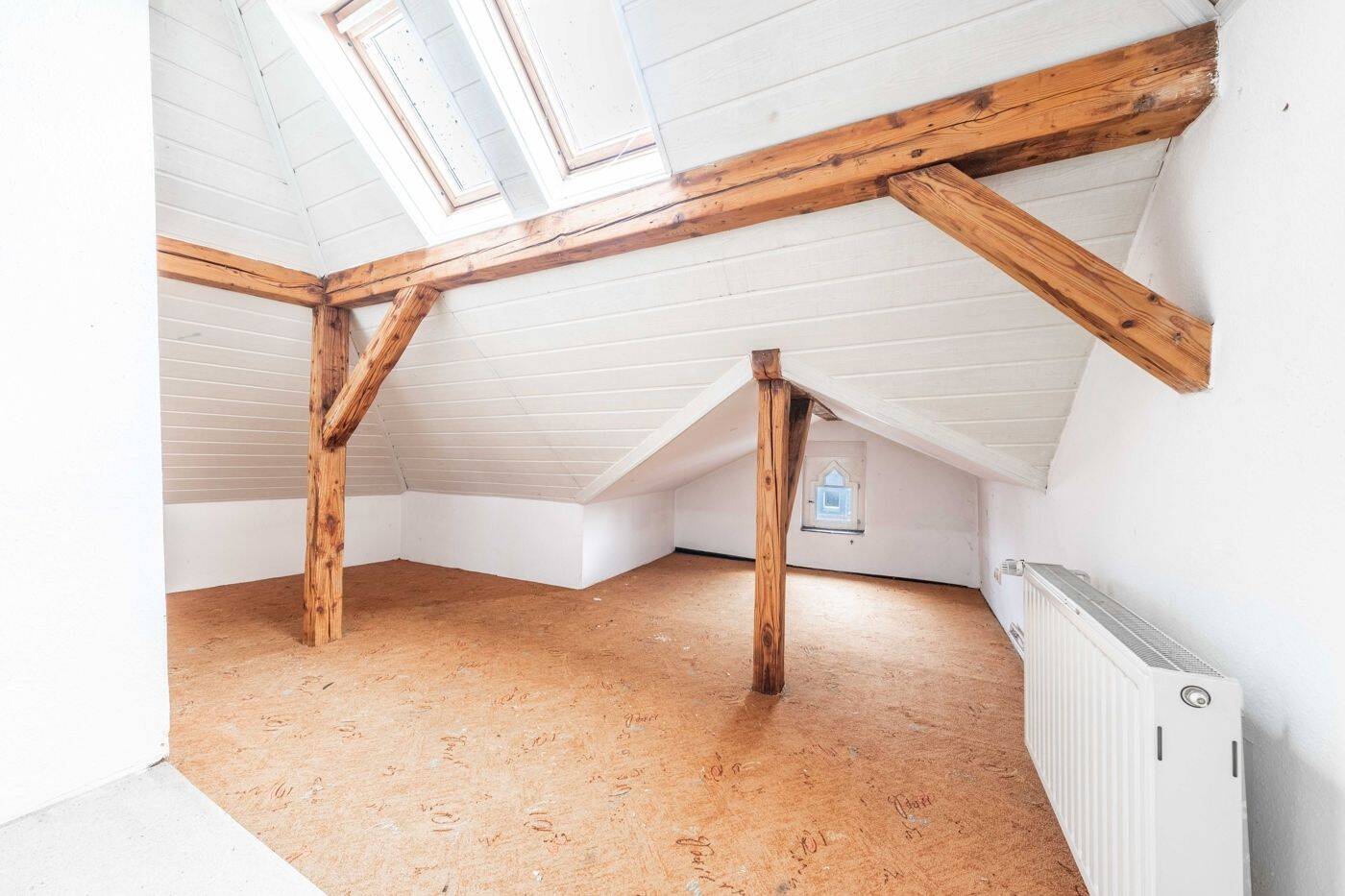 Top Renditeobjekt in Osnabrück - MFH mit Gewerbe, 65.000 € Potenzial, auf Erbpachtgrundstück – Osnabrück – Vorschaubild 8