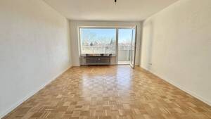 Fürth-Dambach ! Gepflegte, helle 3-ZW 80 m², großer Balkon, 4.OG mit Aufzug. – 90768 Fürth – Vorschaubild 2