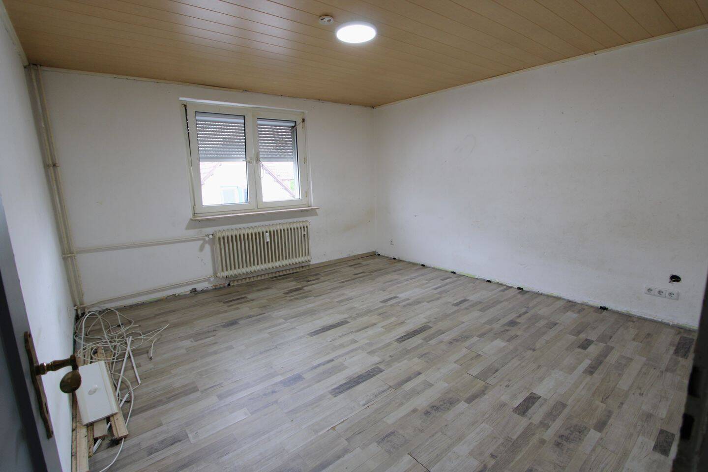 Vielseitiges Mehrfamilienhaus mit vier Wohneinheiten, großem Garten und Entwicklungspotenzial – Pfungstadt – Vorschaubild 9