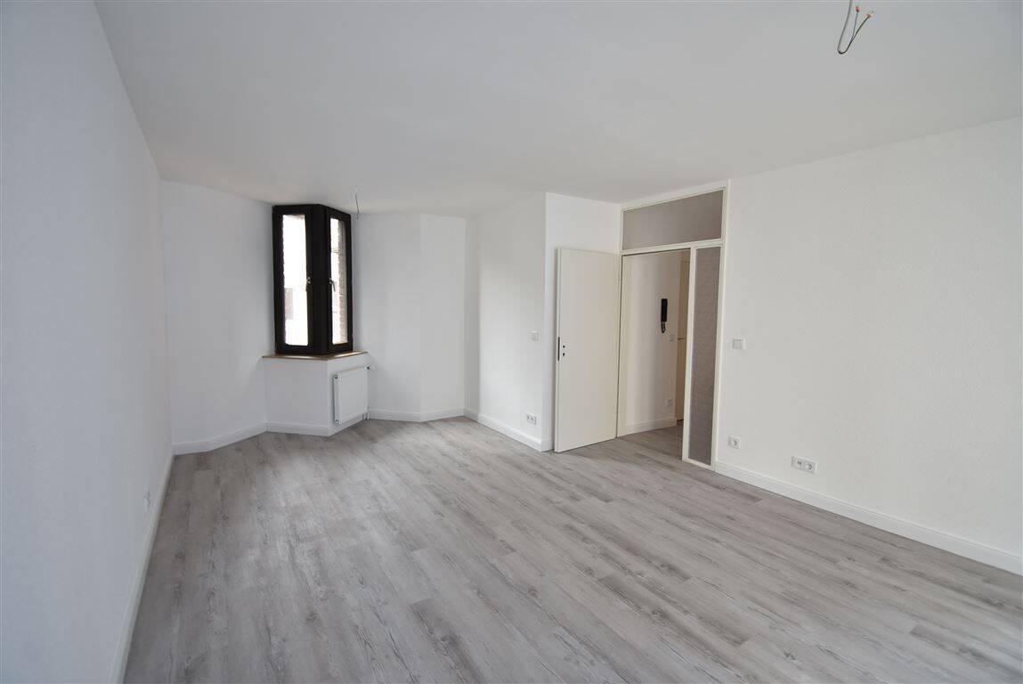 Krefeld City! Modernes Apartment zu vermieten