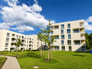 antaris Immobilien GmbH ** 2-Raum-Wohnung mit perfekter Anbindung und EBK - direkt am Steiger ** – 99096 Erfurt – Vorschaubild 1