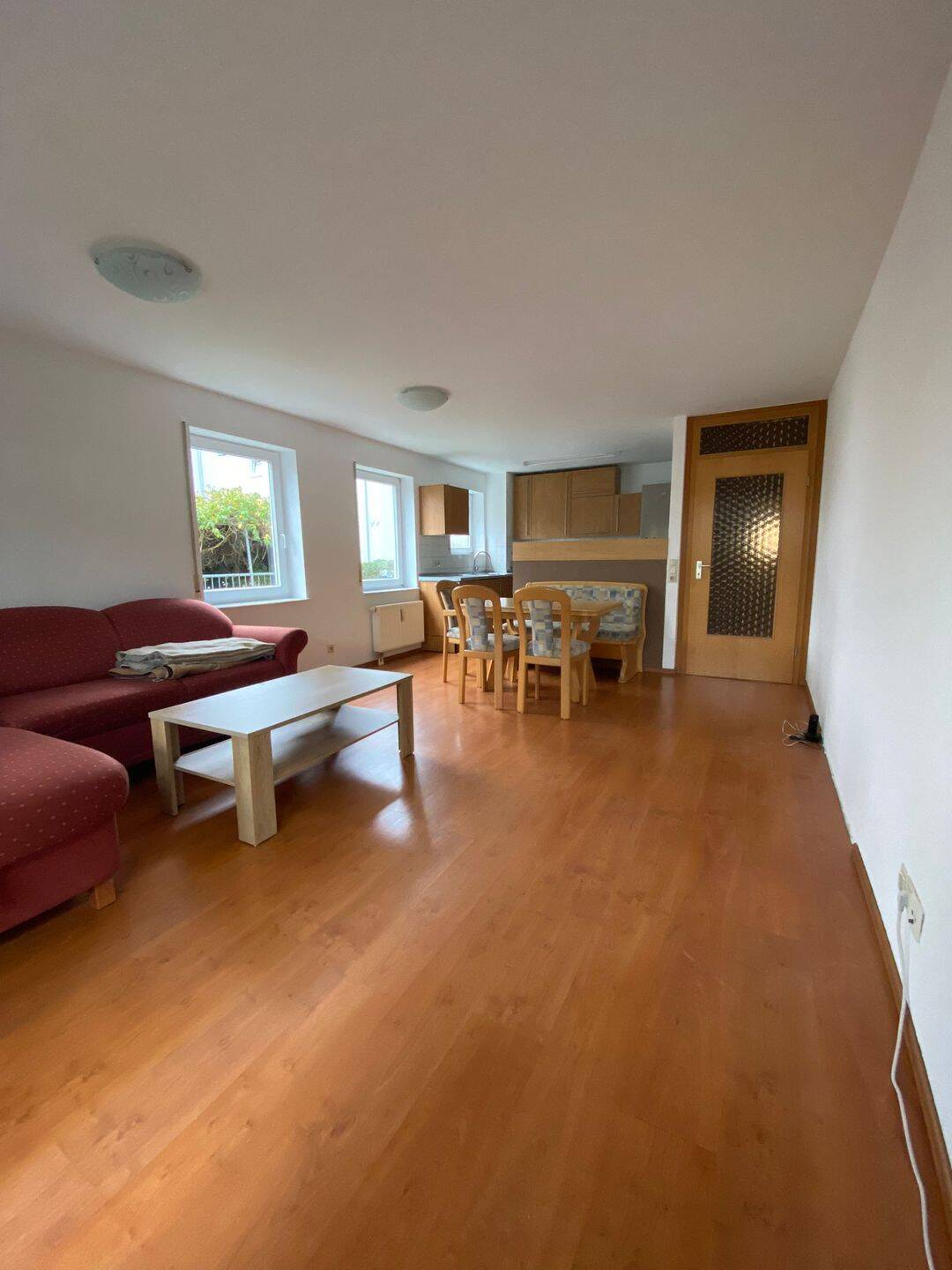 2-Zimmer-Wohnung in Heilbronn mit Terrasse und Garagenstellplatz – Heilbronn – Vorschaubild 3