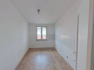 Über den Dächern: 2-Zimmer-Wohnung in der Endetage mit Balkon - sofort verfügbar! – 30539 Hannover – Vorschaubild 7