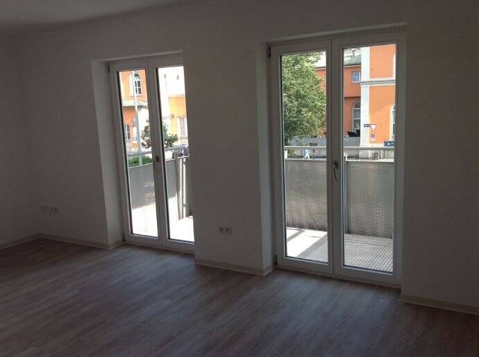 2-Zimmer-Wohnung mit Balkon in der Bahnhofstraße – Passau – Vorschaubild 2