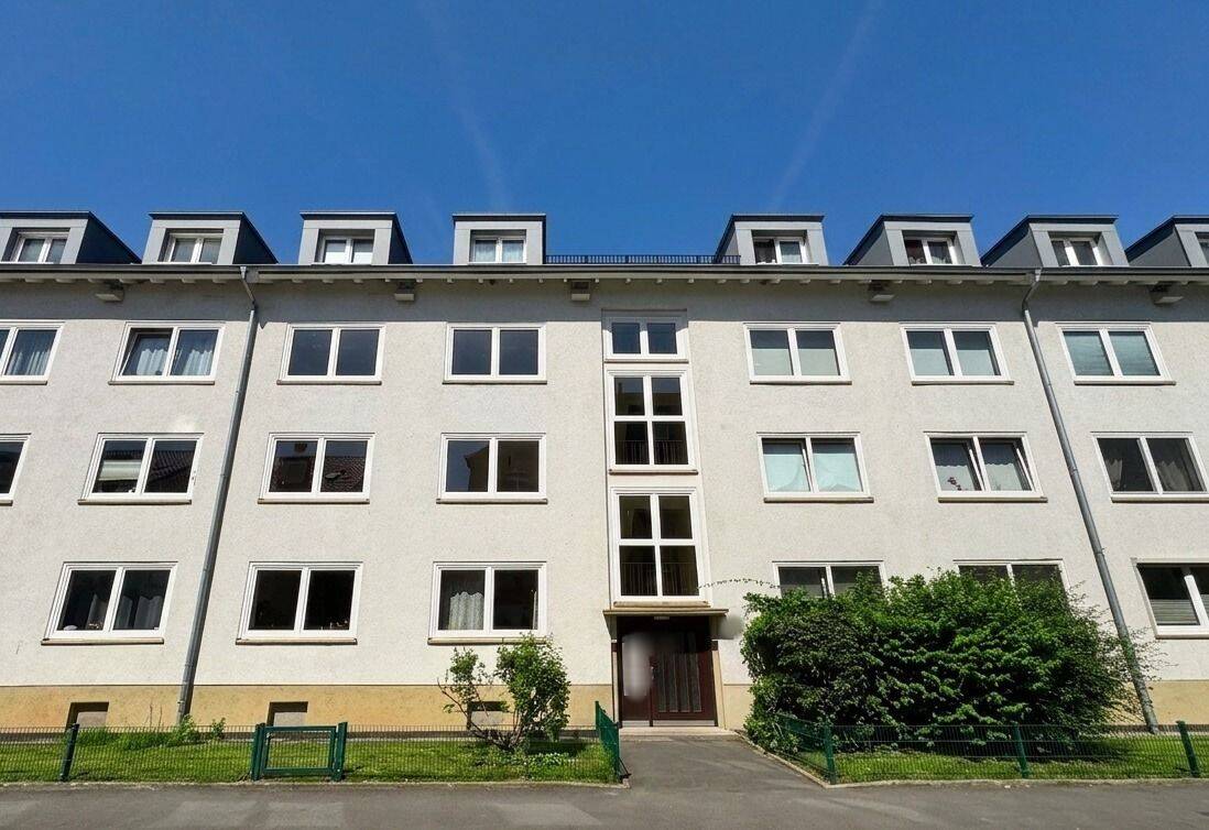 Charmante 3-Zimmer-Wohnung mit Balkon in begehrter Südstadtlage nahe der Karlsaue Kassel