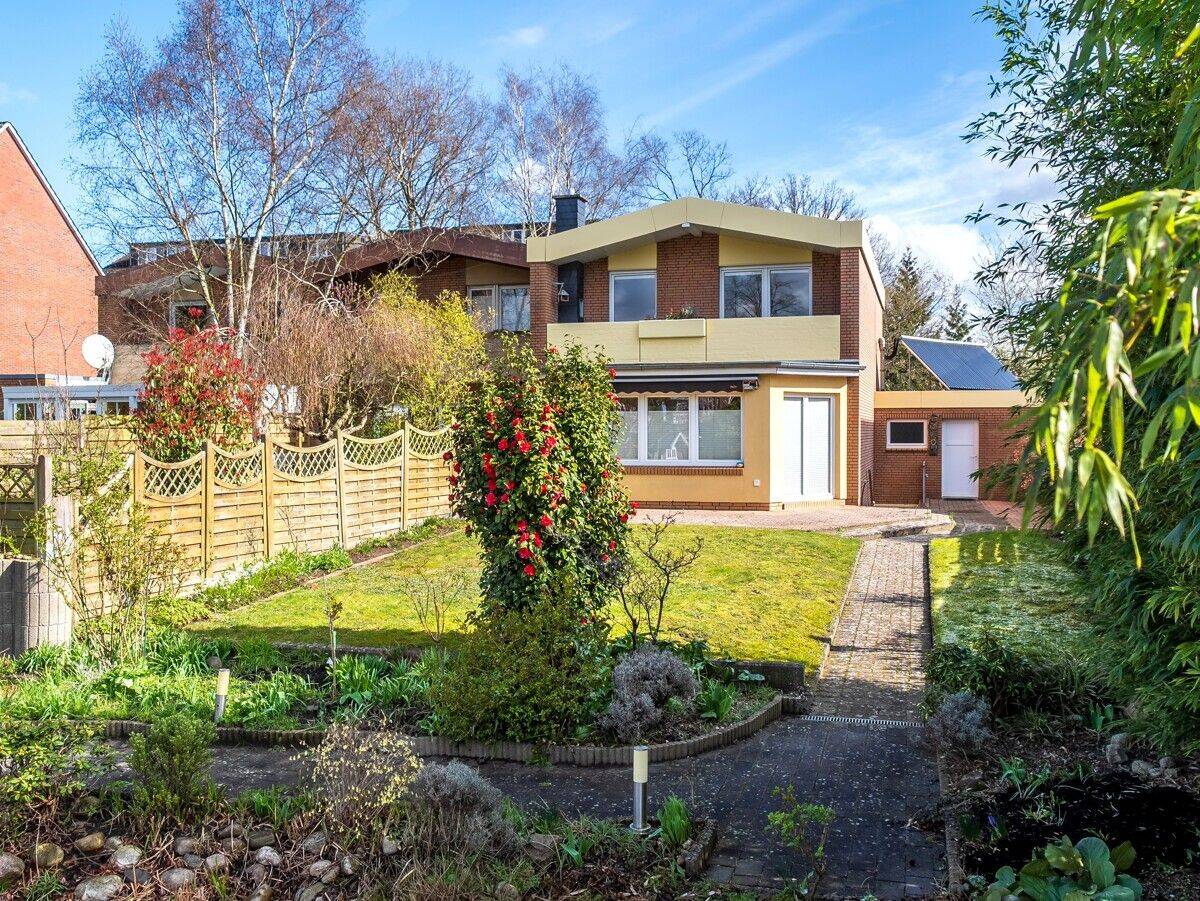 Ansprechendes Reihenendhaus mit Garage auf großem Grundstück – Oldenburg – Vorschaubild 9