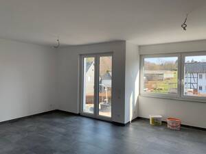 Helle 3-Zimmer-Wohnung mit Balkon, Tiefgaragenstellplatz und Aufzug – 52159 Roetgen – Vorschaubild 5