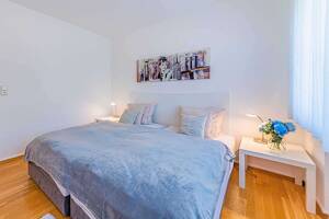 Gepflegt möblierte 2-Zimmer-Wohnung mit Balkon – 63067 Offenbach am Main – Vorschaubild 9