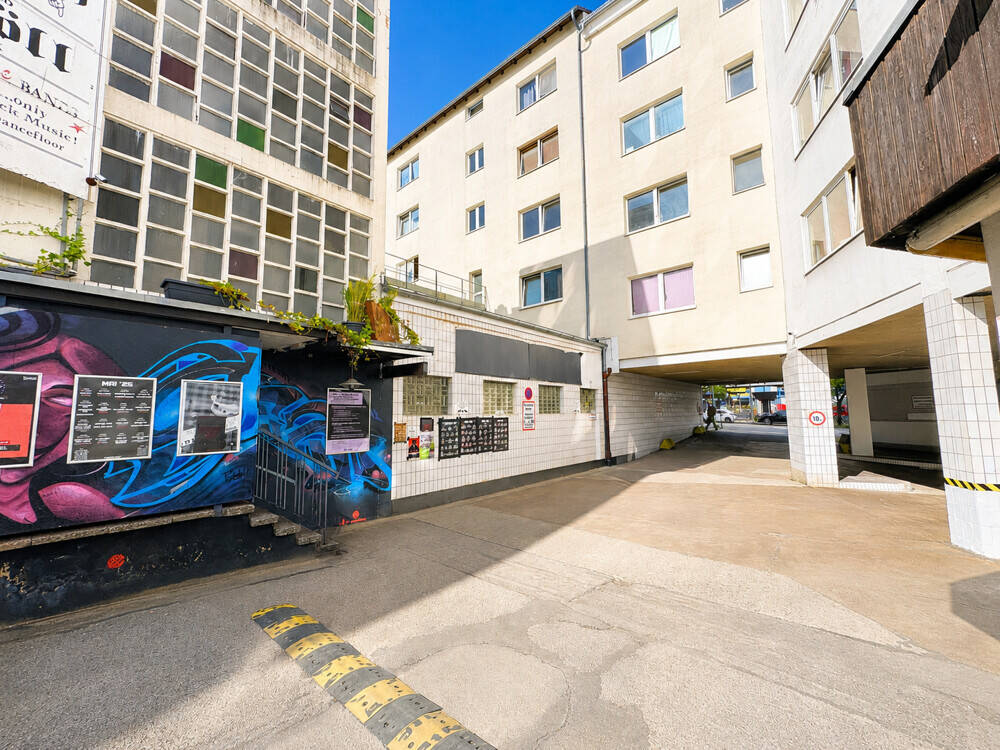 Innenstadtlage Kiel: Vermietete Wohnung plus Parkhausstellplatz – Kiel – Vorschaubild 5