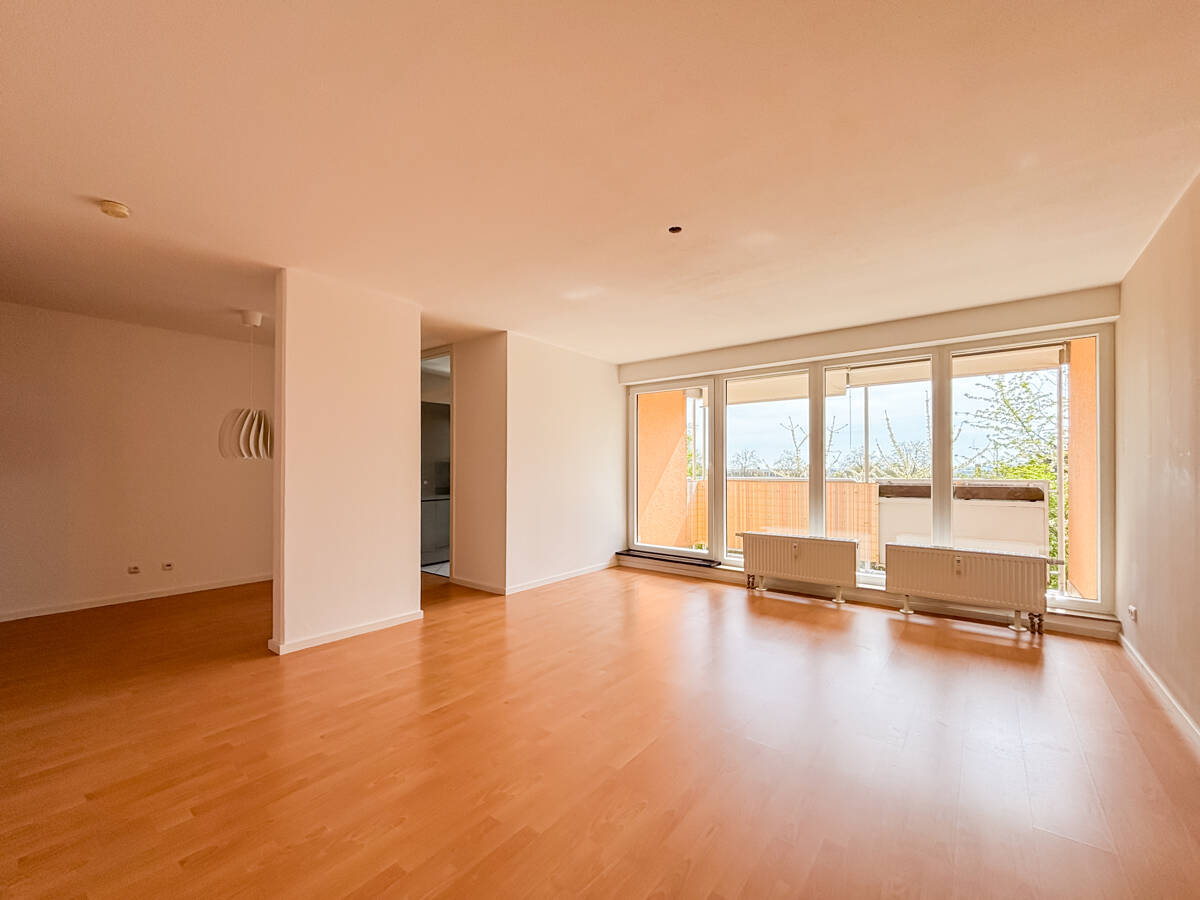 Direkt einziehen und wohlfühlen: helle 3-Zimmer-Wohnung mit Südbalkon und Tiefgarage, WI Nordenstadt – Wiesbaden – Vorschaubild 4