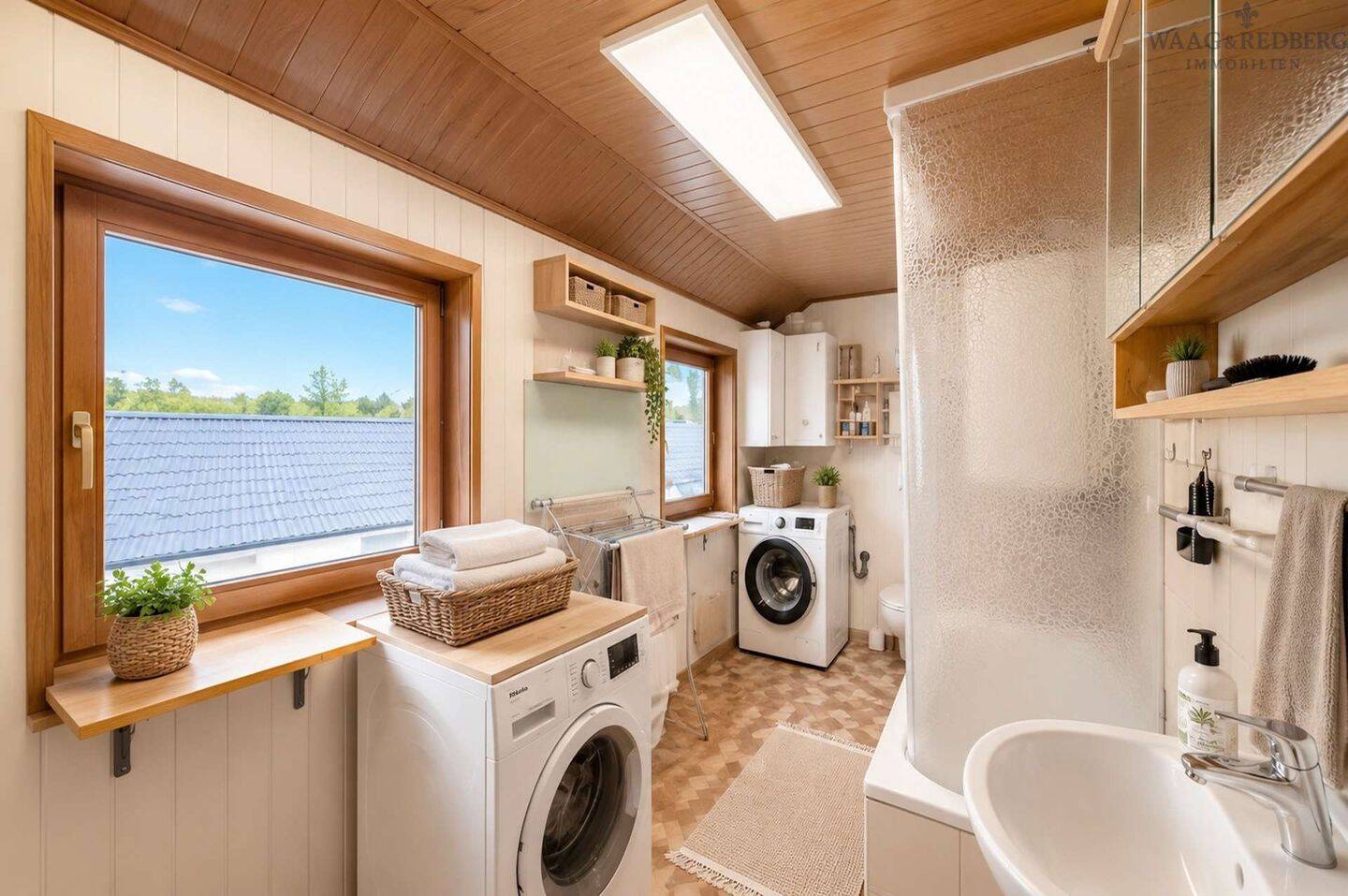 Kapitalanlage mit Potenzial - 2-Zimmer-Dachgeschosswohnung mit Garage! – Regensburg – Vorschaubild 4