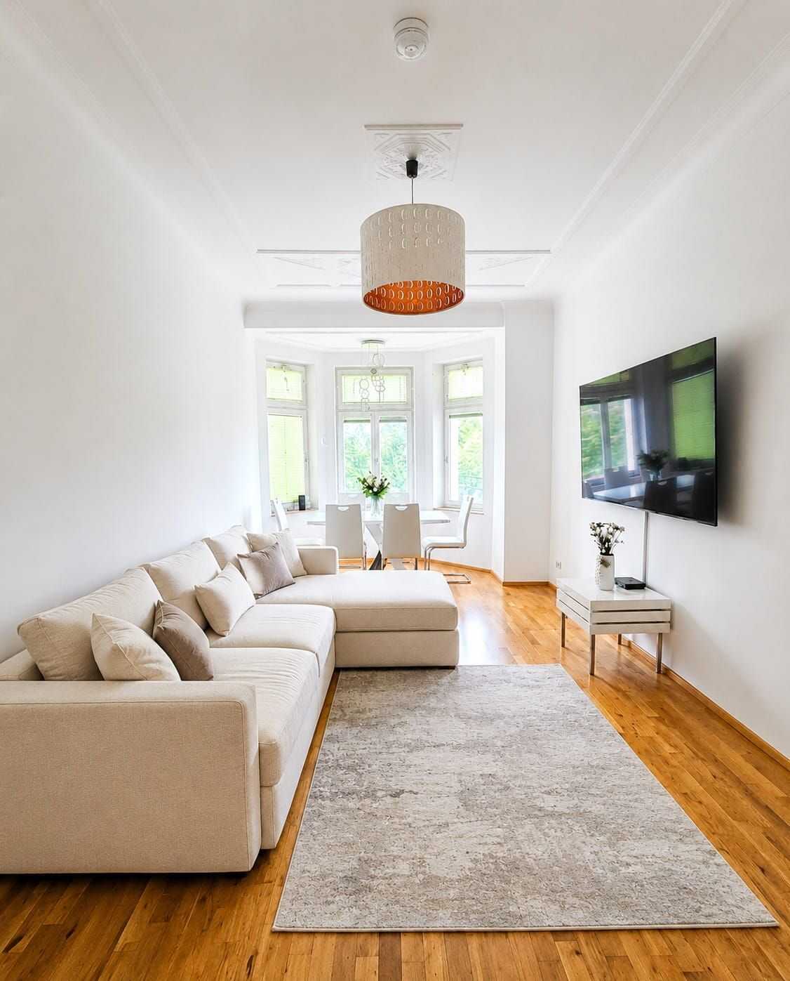 Helle 4 Zr. Wohnung, EBK, 2x Balkon, 2x Bad & Top-Anbindung