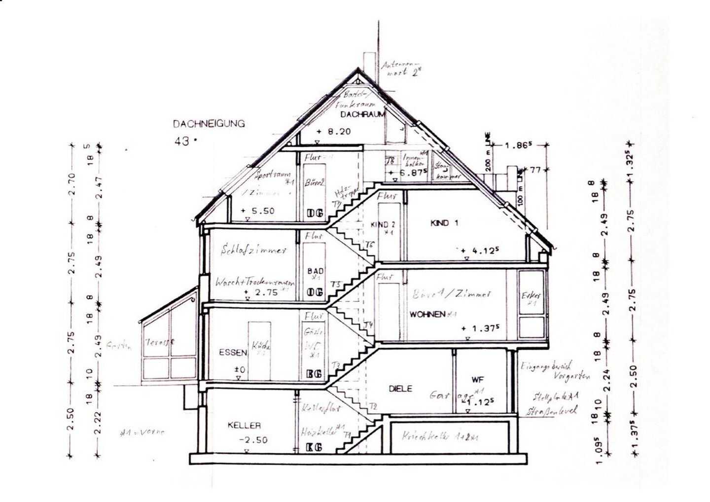 Modernes Familien-Reihenhaus in ruhiger Lage von Regensburg-Burgweinting