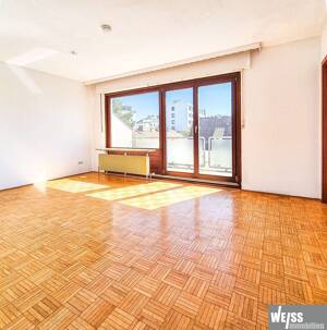 Zentral gelegene 2-Zimmer Wohnung mit großem Balkon – 97072 Würzburg – Vorschaubild 2