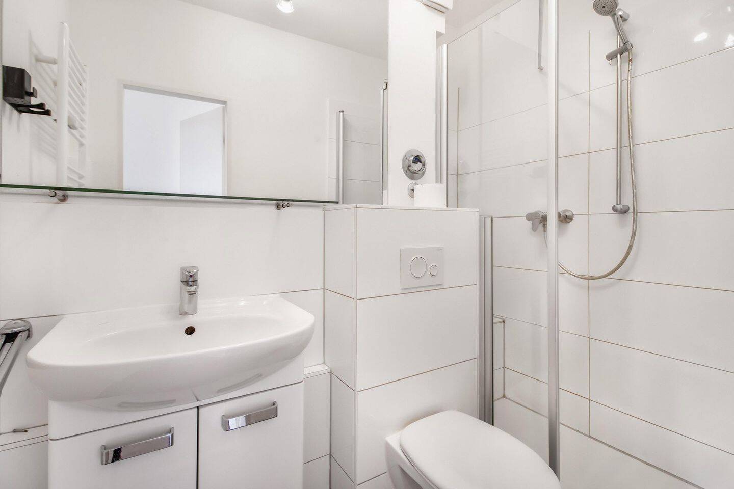Helle 3-Zimmer-Wohnung in ruhiger Lage - Gröpelingen - inkl. Garage - WG geeignet – Bremen – Vorschaubild 2