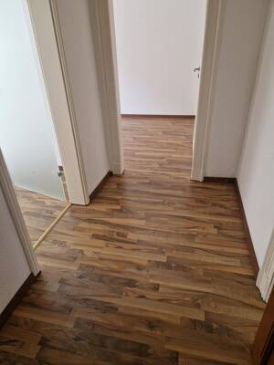 schöne Wohnung mit Laminatboden – 4179 Leipzig – Vorschaubild 7