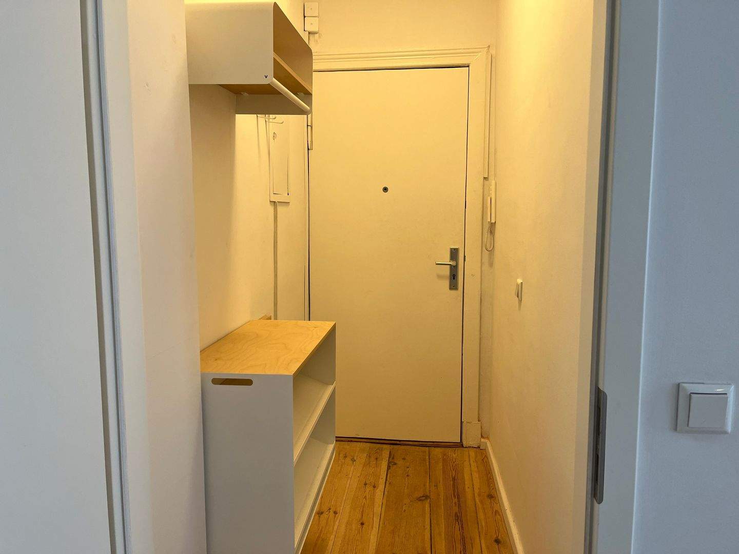 Verfügbar ab 01.04.26: voll möbliertes City-Apartment am beliebten Mauerpark – Berlin – Vorschaubild 7