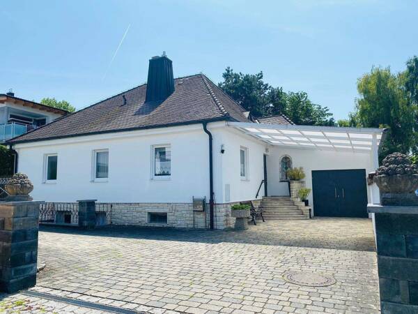 Haus in 94315 Straubing mit 130 m² kaufen