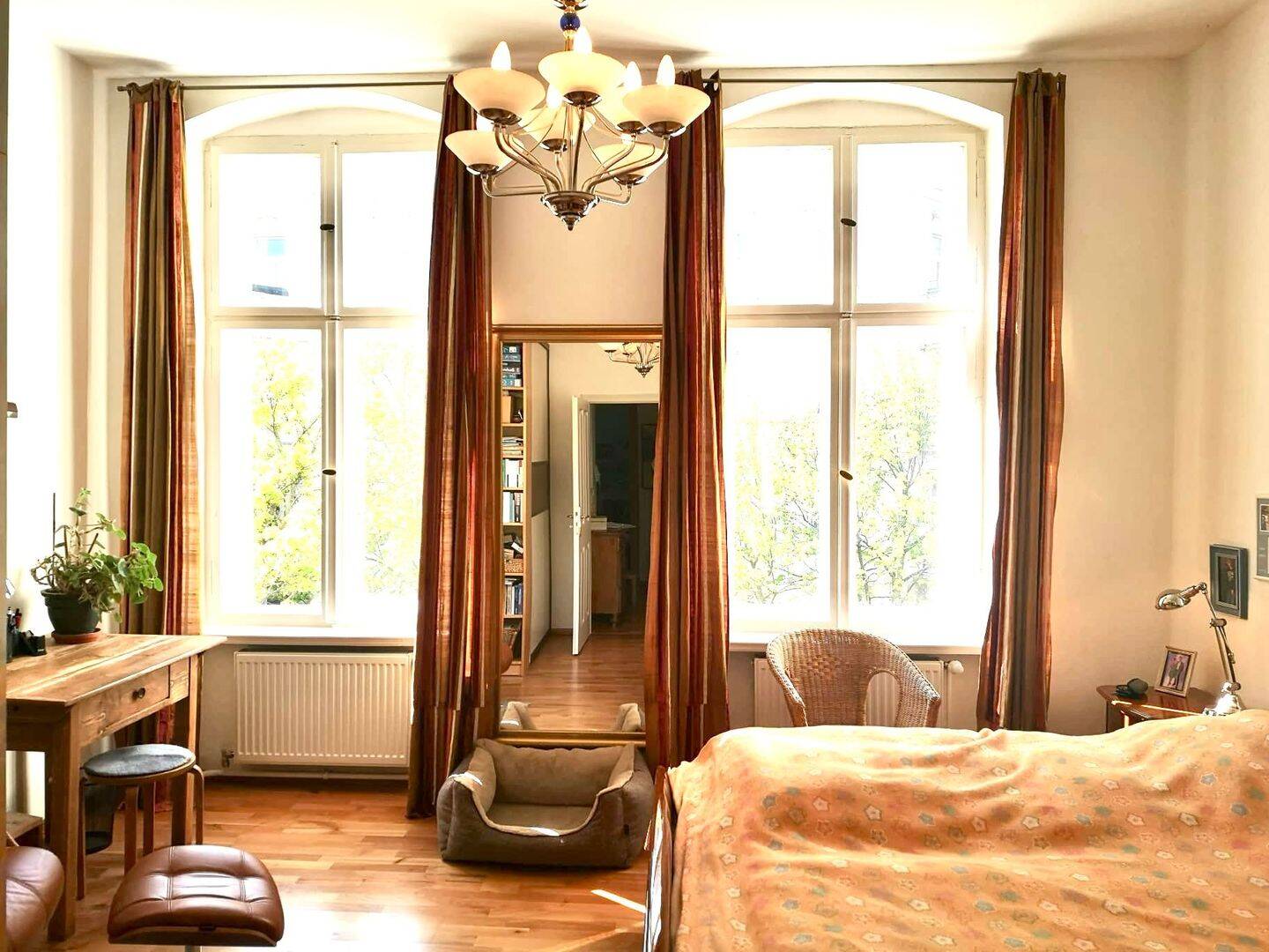 Großzügige 2-Zimmer-Altbauwohnung in Top-Lage nahe Nollendorfplatz & Winterfeldtplatz – Berlin – Vorschaubild 4