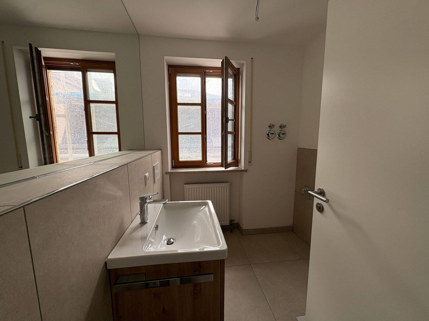 NEU! Wohnen am Bismarckplatz - 2 Zimmer Wohnung mit Balkon - Wohnung 4 – Regensburg – Vorschaubild 3