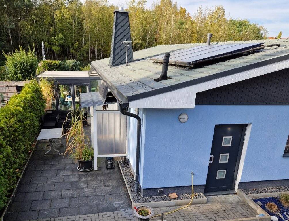 EINFAMILIENHAUS MIT WINTERGARTEN, KAMIN UND FUßBODENHEIZUNG AM RANDE VON CHEMNITZ – Hartmannsdorf – Vorschaubild 3