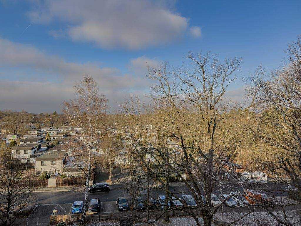 Helle 3-Zimmer-Wohnung mit Balkon und Tiefgarage – Nürnberg – Vorschaubild 7