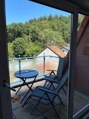 möblierte schicke Ruheoase (im Penthouse-Stil) – 66133 Saarbrücken – Vorschaubild 3