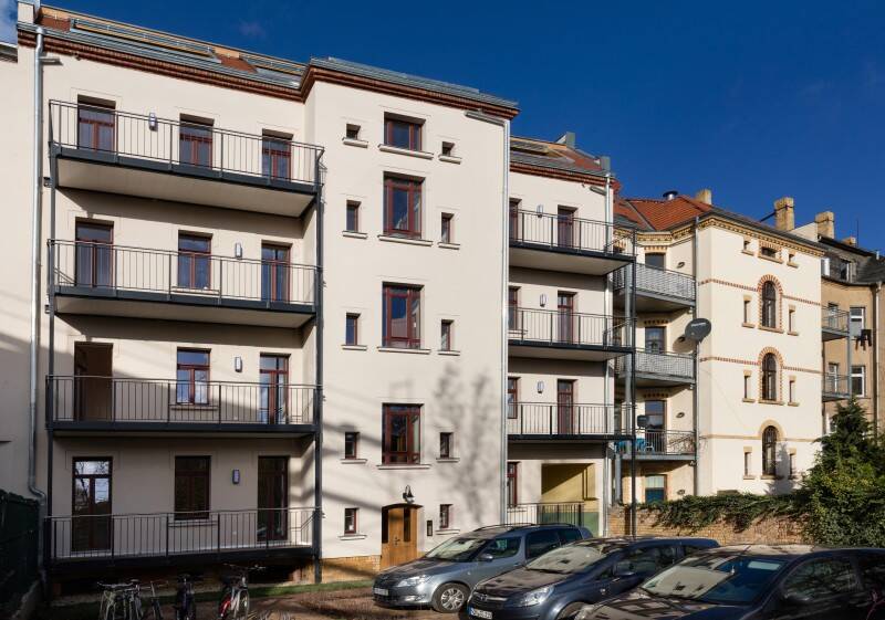 Sanierte 2-Zimmer-Wohnung mit Balkon und Parkettboden in Lindenau !