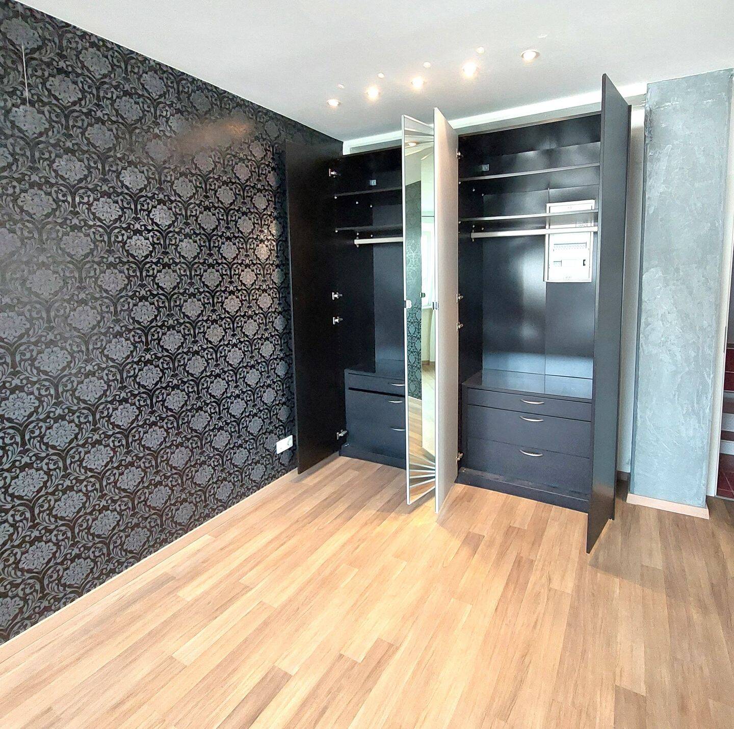 Helle 2-Zi-EG-Wohnung mit Terrasse & Gäste-WC in ländlicher Lage – ideal für Eigennutzung oder Kapitalanlage – Hemhofen – Vorschaubild 4