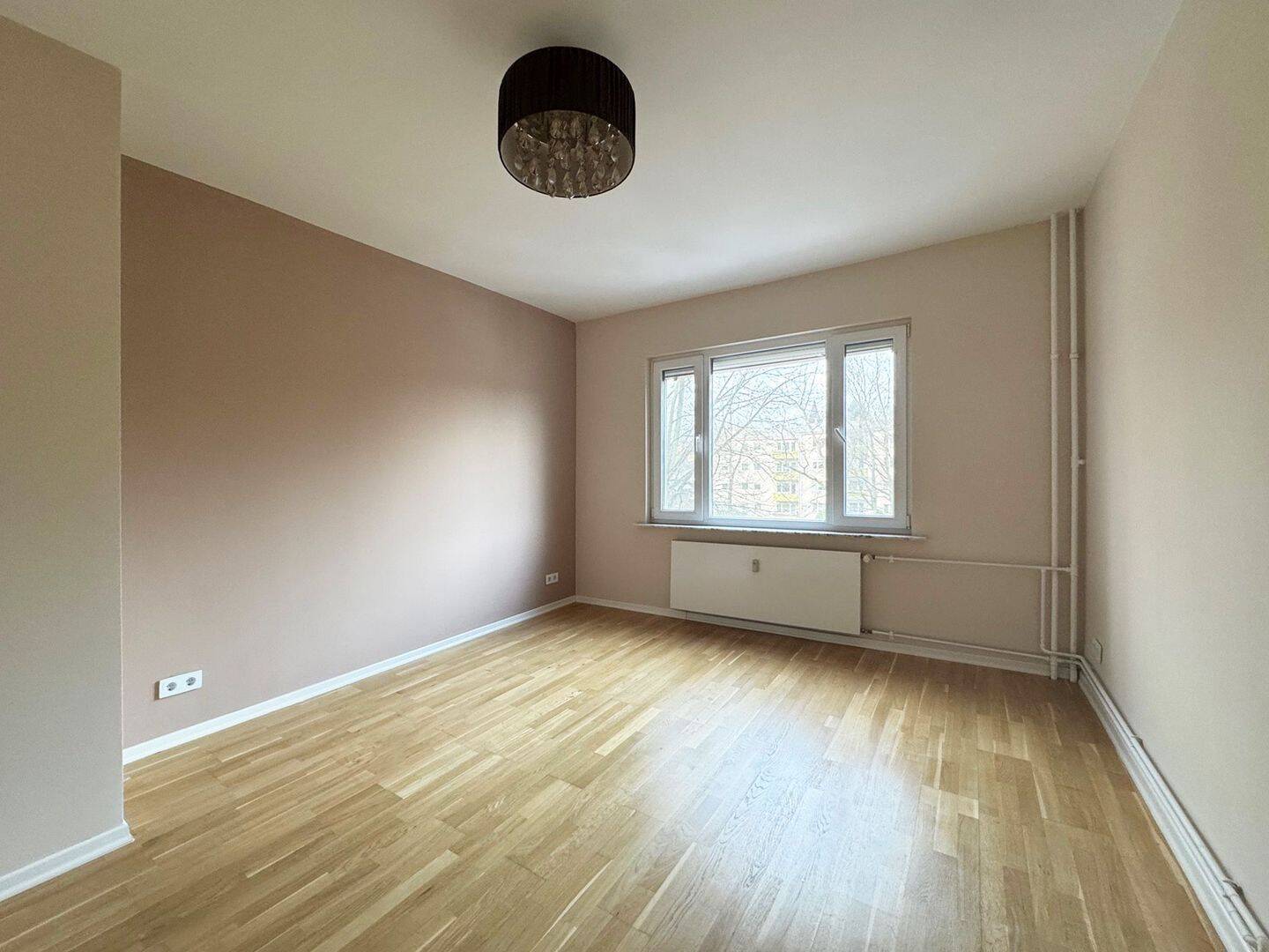 Bezugsfreie 2-Zimmer Wohnung mit Balkon – Berlin – Vorschaubild 5