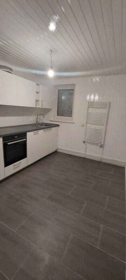 Schöne, neu renovierte 3 Zimmerwohnung zur Vermietung in Goslar – Goslar – Vorschaubild 4
