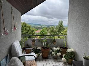 Helle und gepflegte 2-Zi.-Eigentumswohnung zum Kauf mit Keller und TG-Stellplatz in 74080 HN-Böck.