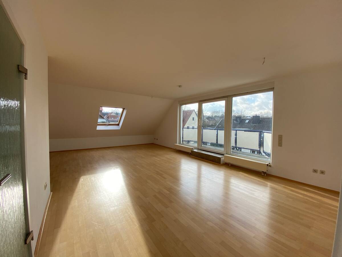 Lichtdurchflutete 2,5 Zimmer Maisonette-Wohnung in ruhiger Lage, Nähe Aplerbecker Wald – 44287 Dortmund – Bild 1 von 9
