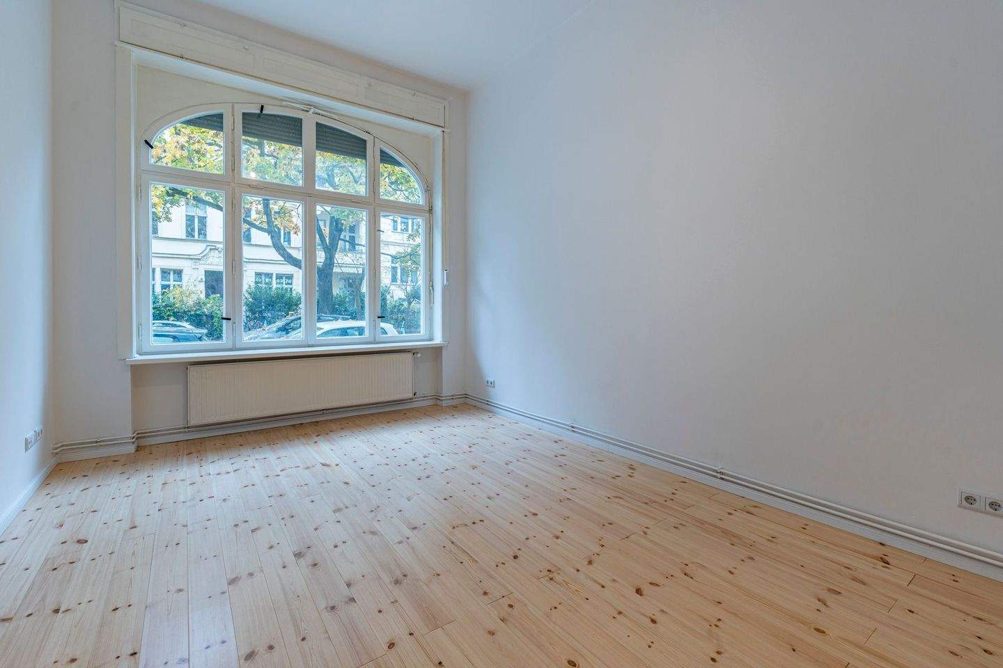 Sanierte 3-Zimmer-Altbauwohnung mit privatem Garten. Im Herzen von Pankow – Berlin – Vorschaubild 3